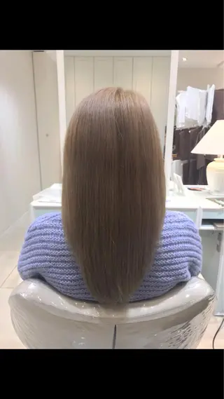 セミロング カラー Miku❇️ フェイスレイヤーのヘアスタイル