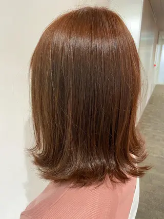 ミディアム 水谷 菜央のヘアスタイル