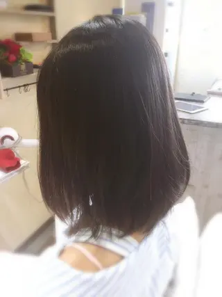 ミディアム 美容歴１８年以上🌈 山口のヘアスタイル