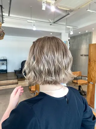 ショート カラー 透明感カラー 天羅のヘアスタイル