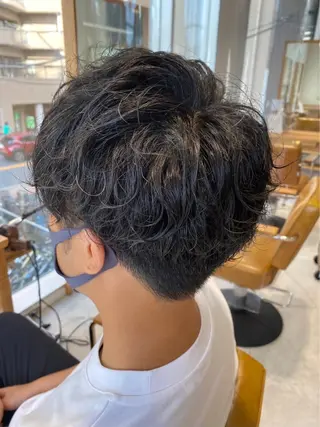 パーマ メンズ 鈴木弥月/透明感カラ ー/ボブ/髪質改善のヘアスタイル