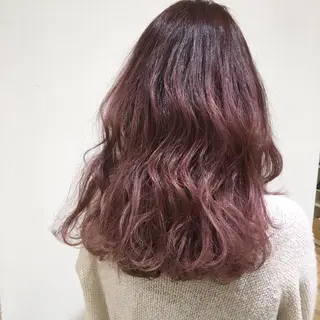 カラー 植田 菜月のヘアスタイル