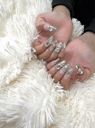 ネイル PEEKABOO京橋 EYE&NAILのマツエク・マツパデザイン