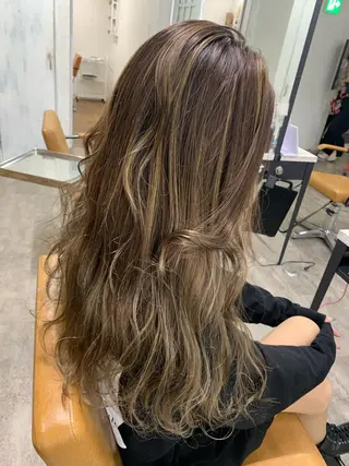 ロング カラー 🎀モテ髪ミルクティ ー🎀yasunaのヘアスタイル