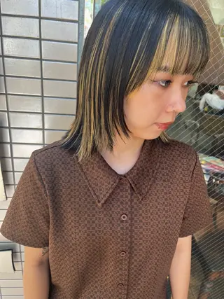 ミディアム カラー モモカ/ハイトーン /バレイヤージュのヘアスタイル