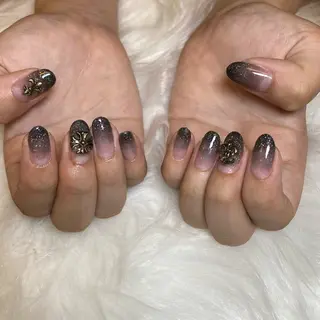 ネイル studio tam 髙橋彩夏のネイルデザイン