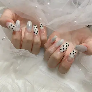 ネイル EmaNail天満橋店所属・EmaNail Risaのネイルデザイン