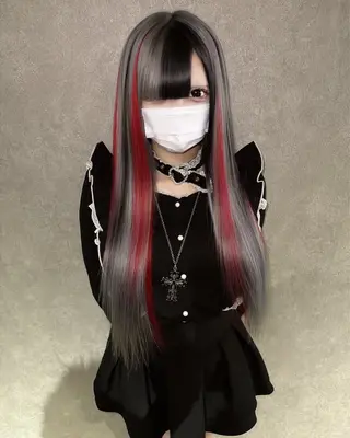 ロング ハイトーン/レイヤー /迫田龍明のヘアスタイル