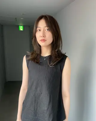 ロング 佐伯 和佳のヘアスタイル