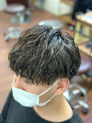 ショート パーマ メンズ クセを最大限に活かす メンズパーマ奈良大祐のヘアスタイル