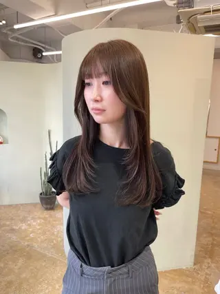 ロング カラー riko/yew /顔まわりカットのヘアスタイル