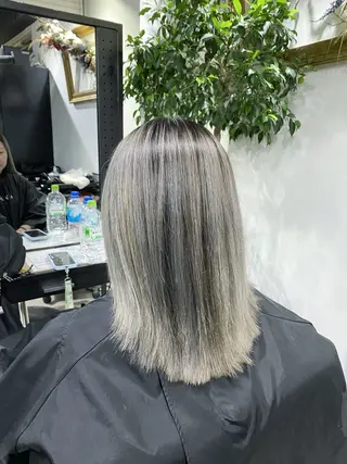 ミディアム 山影✨バレイヤージュ ハイライト✨メンズ◎のヘアスタイル