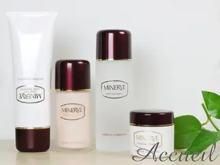 ニキビ跡改善専門🔥 医療にはできない改善のエステ・リラクイメージ