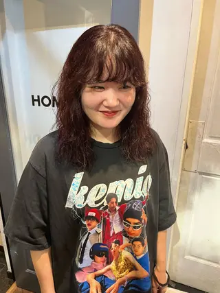ミディアム カラー パーマ HOMIE TOKYO所属・sora / 渋谷 / ハイトーンのヘアスタイル