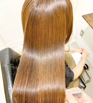 セミロング Rubik's 阿倍野店所属・髪質改善 特化サロンのヘアスタイル