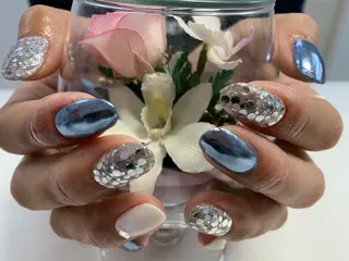 ネイル Mule Beauty Salon所属・ミュール ビューティーサロンのネイルデザイン