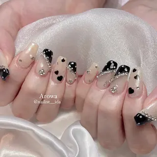 ネイル Arowa 伊田のネイルデザイン