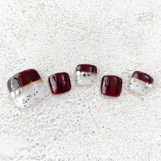 ネイル Tiary Nail Fのネイルデザイン