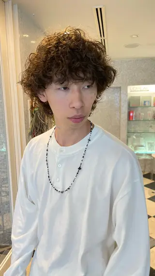 パーマ メンズ 林本 南壱人のヘアスタイル