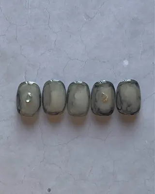 ネイル MUKUTOU nail 　YUKIのネイルデザイン