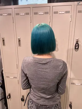 ショート カラー ハイトーン 横浜💞ミオのヘアスタイル