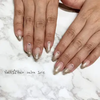 ネイル Hair salon Irie所属・與儀 知佳のネイルデザイン