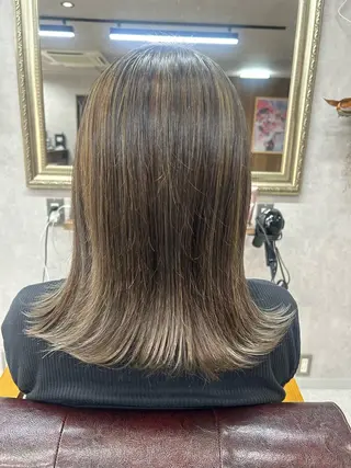 セミロング カラー Lien 深井店のヘアスタイル