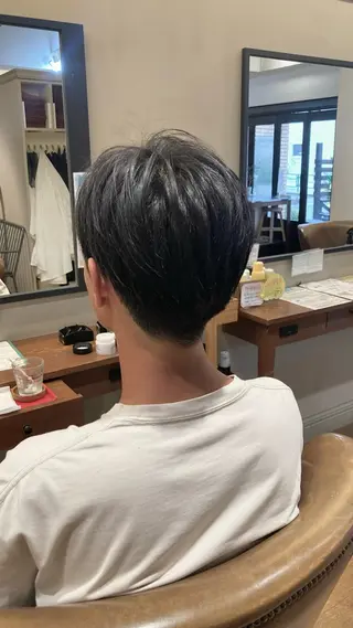 メンズ 透明感カラー 🐺黛杏香🐺のヘアスタイル
