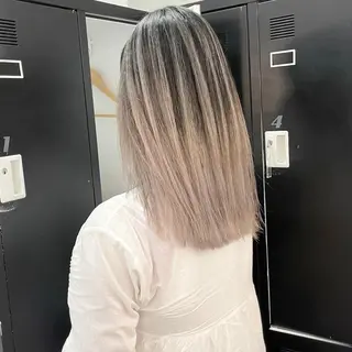 ミディアム カラー アンドウ ユウ/ レイヤーカット/韓国のヘアスタイル