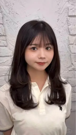 セミロング さよ 🌼西梅田美容室のヘアスタイル