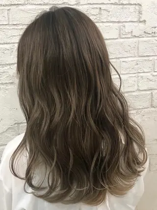 ロング カラー Eleanor池袋東口2nd所属・池袋/韓国レイヤー 💗🐇amiのヘアスタイル