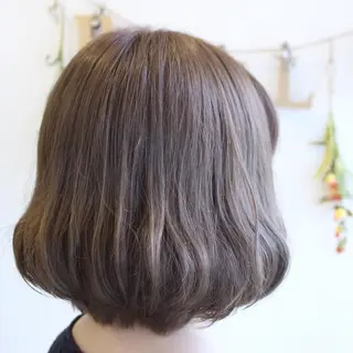 ミディアム カラー 松本 美香のヘアスタイル