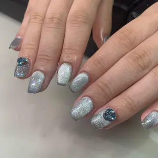 ネイル mofie🤍ユミ/ 恵比寿/パラジェルのネイルデザイン