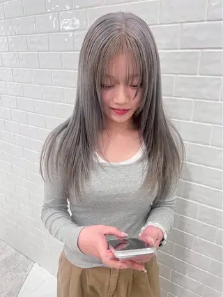 ロング カラー YUIMARL SAEのヘアスタイル