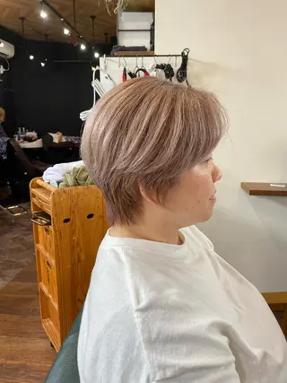 ショート branch所属・内山 優のヘアスタイル