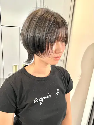 ショート レイヤー×縮毛矯正 深見 拓のヘアスタイル