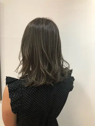 ミディアム コテ巻き風パーマ💛 池袋のヘアスタイル
