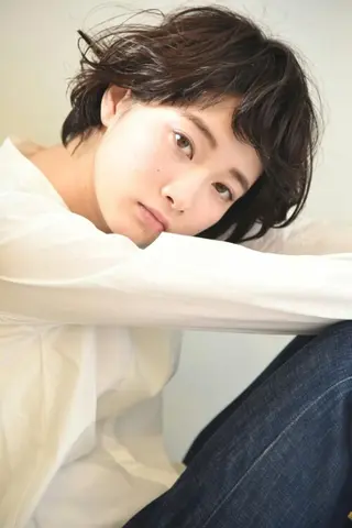 ショート カラー パーマ AKAMEE 表参道所属・✨360°褒められ ヘア✨️井上雄輝のヘアスタイル