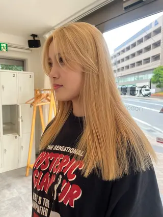ロング カラー 竹内 菜々子のヘアスタイル