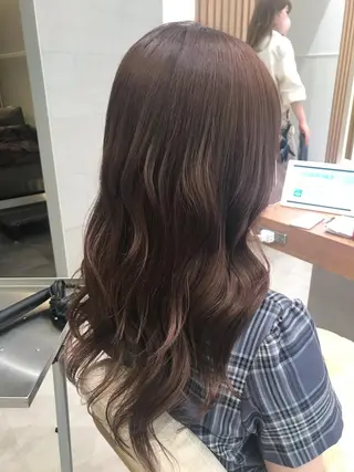 ロング カラー 木野田 萌のヘアスタイル