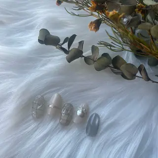 ネイル timtam --sakiのネイルデザイン