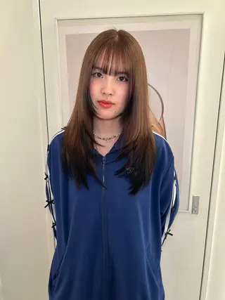 セミロング カラー ダブルカラー/ ハイトーン／こうきのヘアスタイル