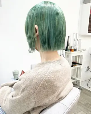 ミディアム カラー シバタ ショウゴのヘアスタイル