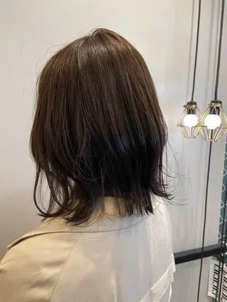 ミディアム カラー 🫧透明感カラー /縮毛☘️豊嶋龍佑のヘアスタイル