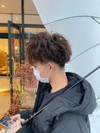 パーマ メンズ ❣️韓国レイヤー ❣️渡部晃輝のヘアスタイル