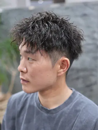 ショート パーマ メンズ SLASHメンズ専門 山口孔聖のヘアスタイル