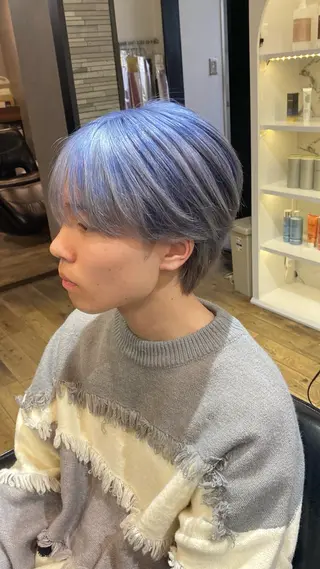 ショート カラー 透け感•艶感カラー 池本　紘之のヘアスタイル