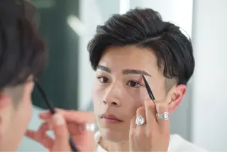アイブロウ hairsalonxxxx所属・下地 颯太のヘアスタイル