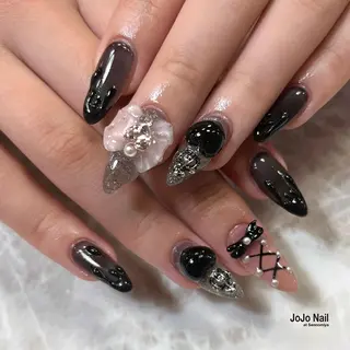 ネイル Tsunemi Ayakaのネイルデザイン