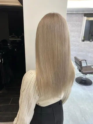 ロング カラー ハイトーン特化サロン 🍑momo🍑のヘアスタイル